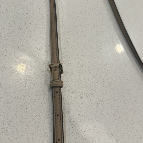 Micheal Kors KINSLEY MEDIUM WALLET CHAIN CLUTCH  LEATHER CROSSBODY BAG - Picture 8 of 10